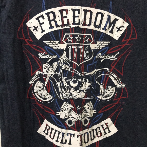 USA Patriotic T-Shirt - Freedom built tough - Picture 4 of 5
